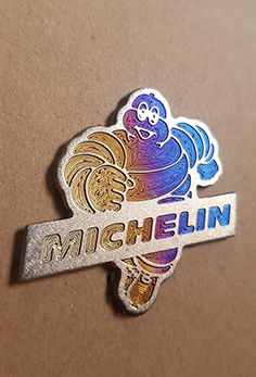 Tem Logo Titan Chữ Con Michelin Cao Cấp MS2560