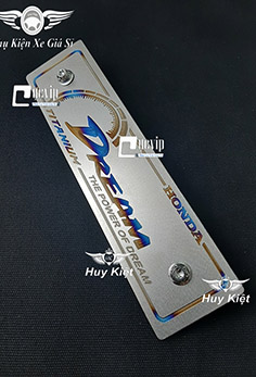 Bảng Tên Dream Titan (Mẫu Titan Khò) Kèm 2 Ốc Salaya MS3661