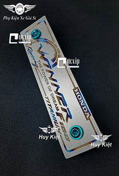 Bảng Tên Winner Titan (Mẫu Titan Khò) Kèm 2 Ốc Titan Thật GR5 MS3638